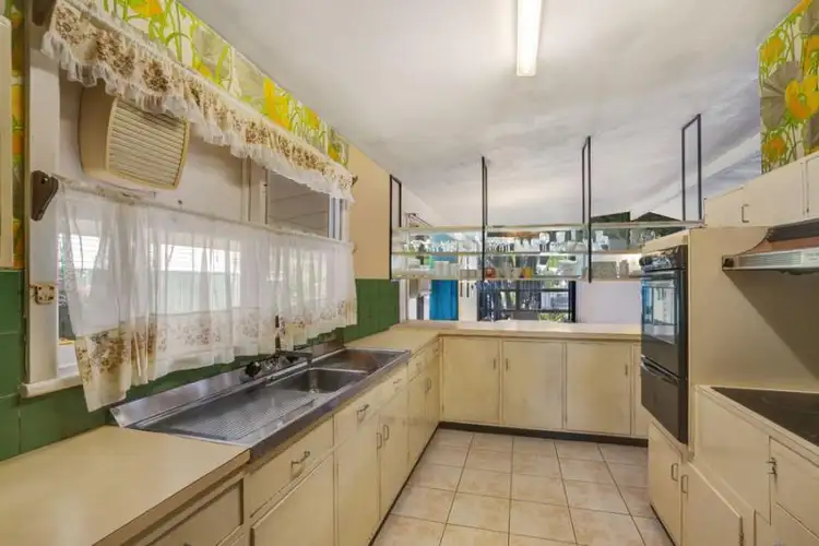 Fifth view of Homely house listing, 310 Ocean Beach Rd, Umina Beach NSW 2257