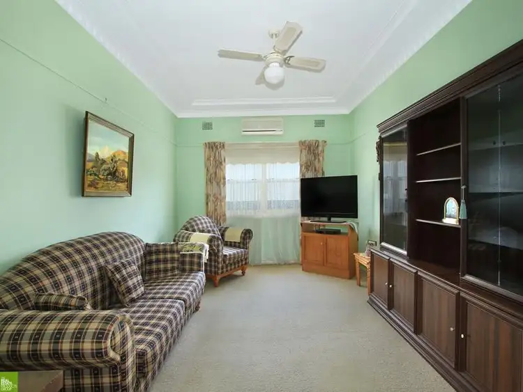 Fifth view of Homely house listing, 1 Charles Rd, Tarrawanna NSW 2518