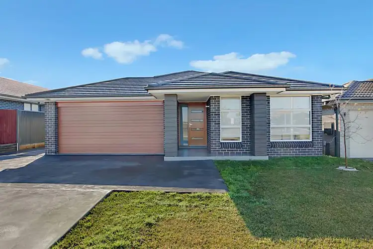 17 Goss Loop, Oran Park NSW 2570