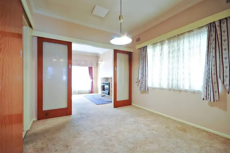 Sixth view of Homely house listing, 16 Caroline St, Dubbo NSW 2830