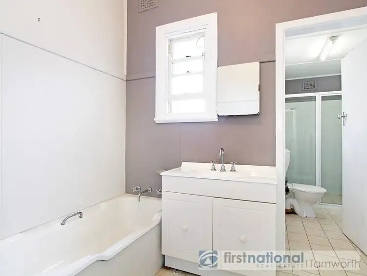 Seventh view of Homely house listing, 5 Victoria St, Tamworth NSW 2340