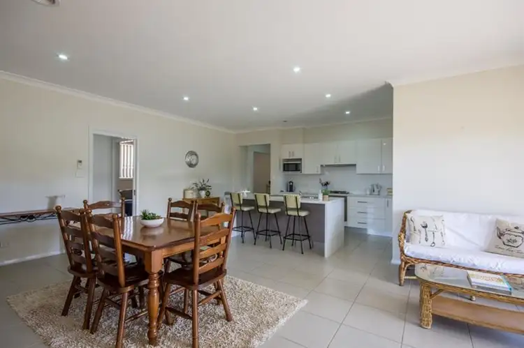 Fifth view of Homely house listing, 2 Abelia Cl, Orange NSW 2800
