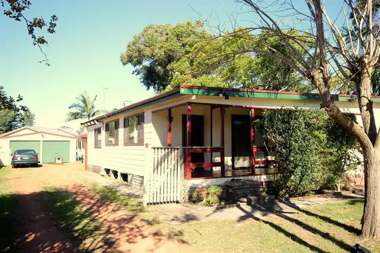 90 Clemenceau Cres, Tanilba Bay NSW 2319