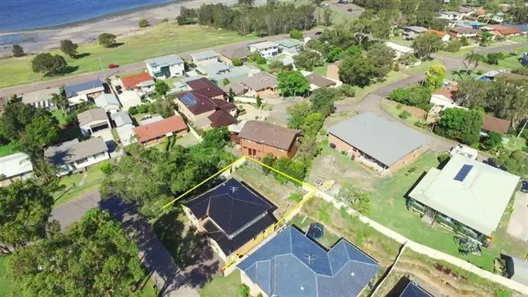 21 Francis Ave, Lemon Tree Passage NSW 2319