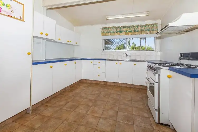 Fifth view of Homely house listing, 90 Lutzow Rd, Tarragindi QLD 4121