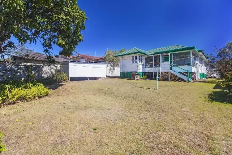 Second view of Homely house listing, 80 Lutzow St, Tarragindi QLD 4121