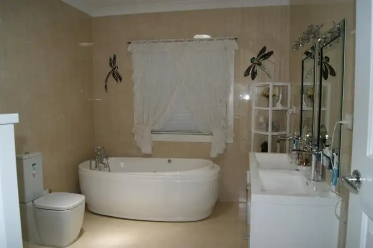 Seventh view of Homely house listing, 4 Mahogany Dr, Gloucester NSW 2422
