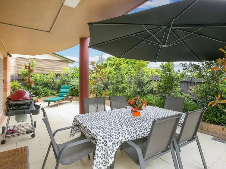 8/17 Ortive St, Yeronga QLD 4104