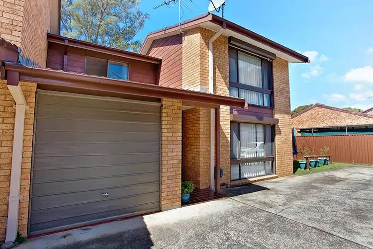 Main view of Homely townhouse listing, 17/11-15 Campbell Hill Rd, Chester Hill NSW 2162