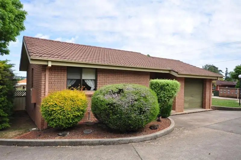 Main view of Homely unit listing, 1/66 Icely Rd, Orange NSW 2800