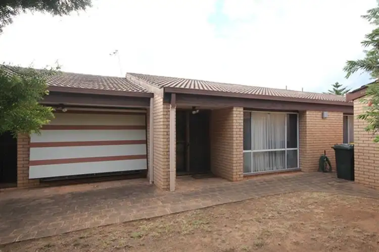 2/96 Bultje  St, Dubbo NSW 2830