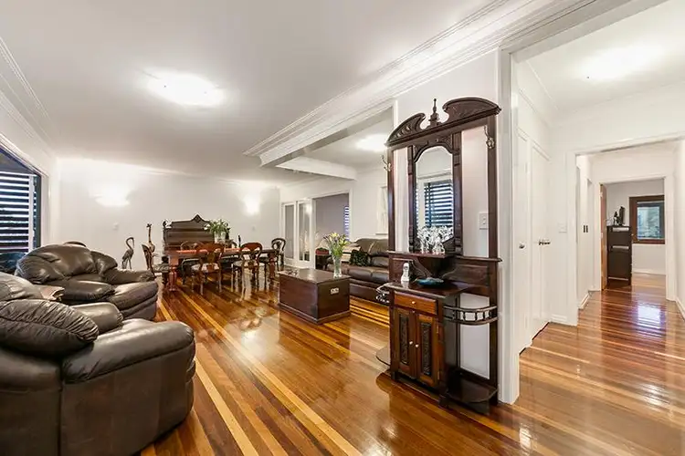 Sixth view of Homely house listing, 4 Kerrianne Pl, Moorooka QLD 4105