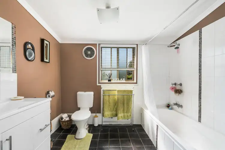 Fifth view of Homely house listing, 98 Mclachlan St, Orange NSW 2800