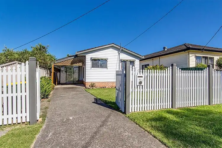 Second view of Homely house listing, 21 Fletcher St, Edgeworth NSW 2285