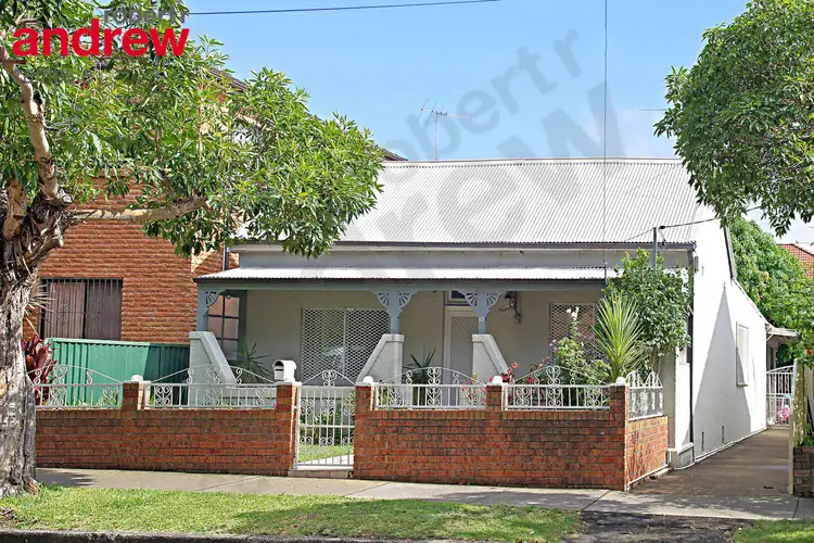 83 Clissold Parade, Campsie NSW 2194