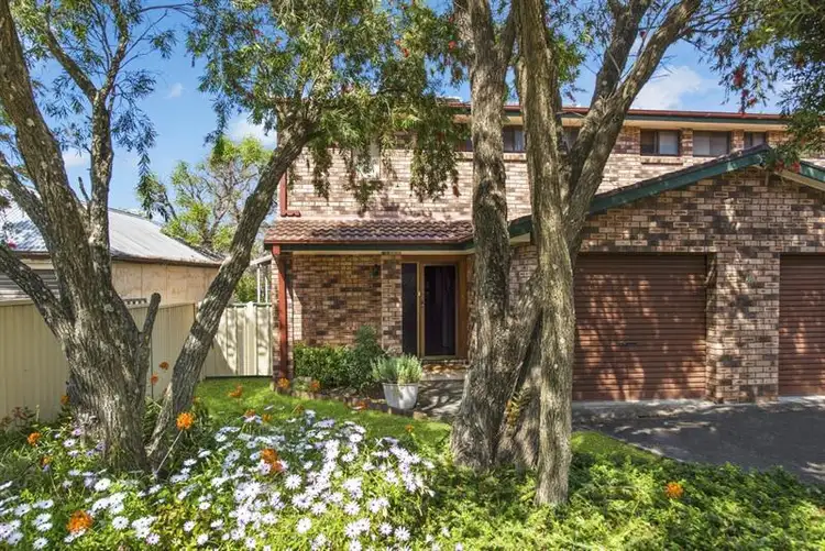 1/30 Mary  St, Gorokan NSW 2263