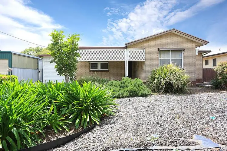 8 Vicar St, Gilles Plains SA 5086