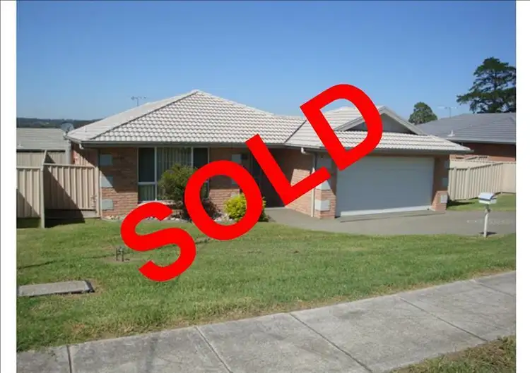 12 Kent St, Greta NSW 2334