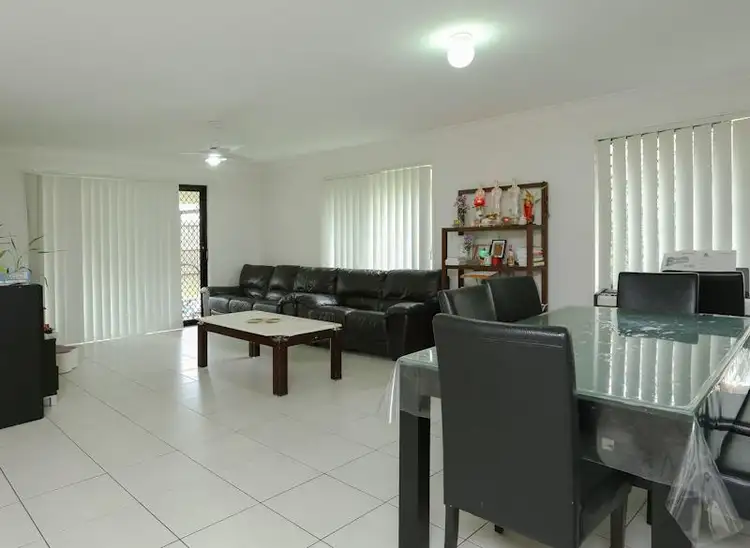 6 Treeline Pl, Durack QLD 4077