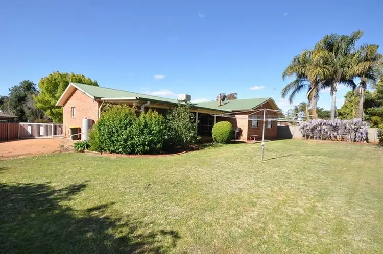 Fifth view of Homely house listing, 9 Andrew Pl, Dubbo NSW 2830