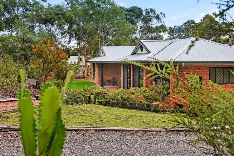 22 Banksia Ave, Tallong NSW 2579