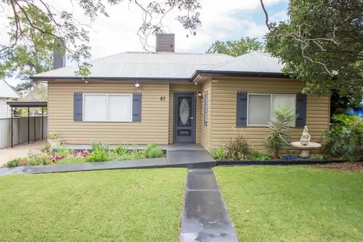 97 Jubilee St, Dubbo NSW 2830