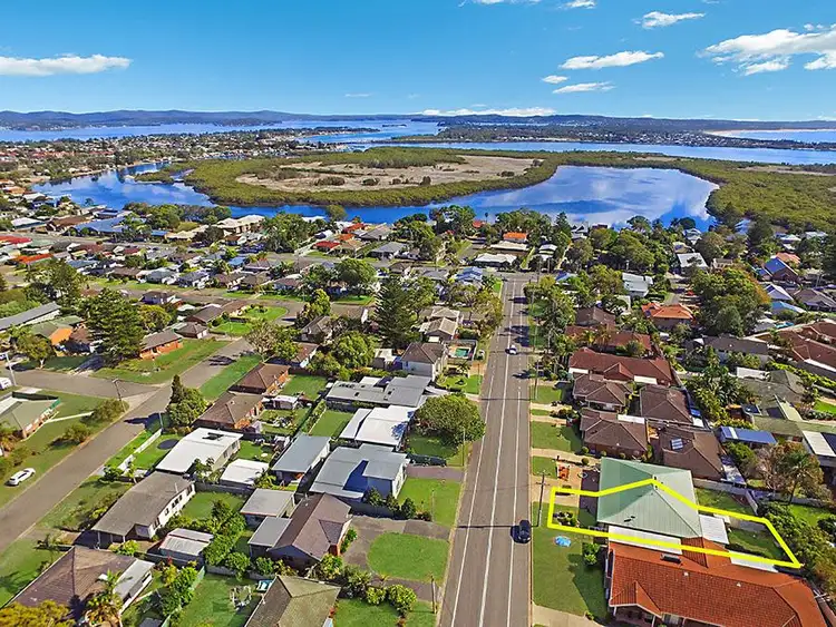 Second view of Homely semi-detached listing, 2/15 Caves Beach Road, Caves Beach NSW 2281