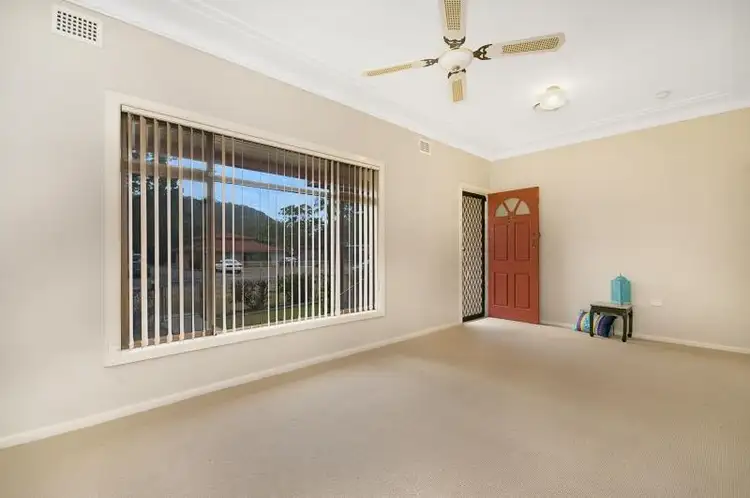 Second view of Homely house listing, 55 Commonwealth Ave, Blackwall NSW 2256