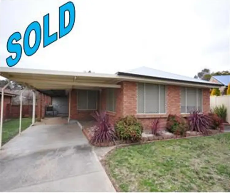 10 Maxime Pl, Orange NSW 2800
