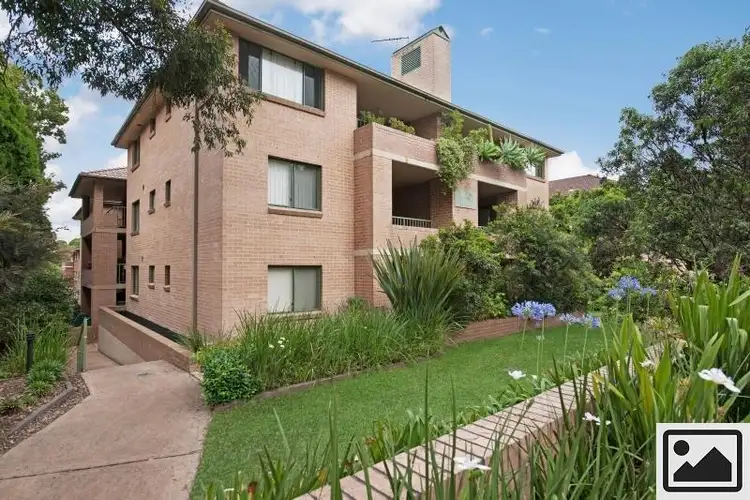 13/19-21 William  St, Hornsby NSW 2077