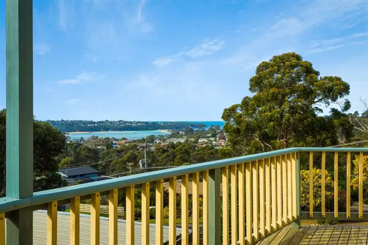 7 Sapphire Cres, Merimbula NSW 2548