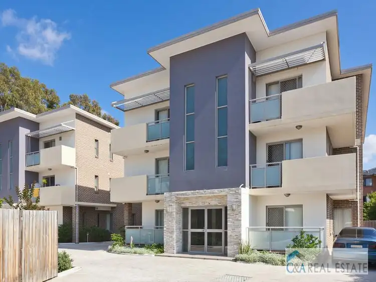 55 Cross St, Guildford NSW 2161