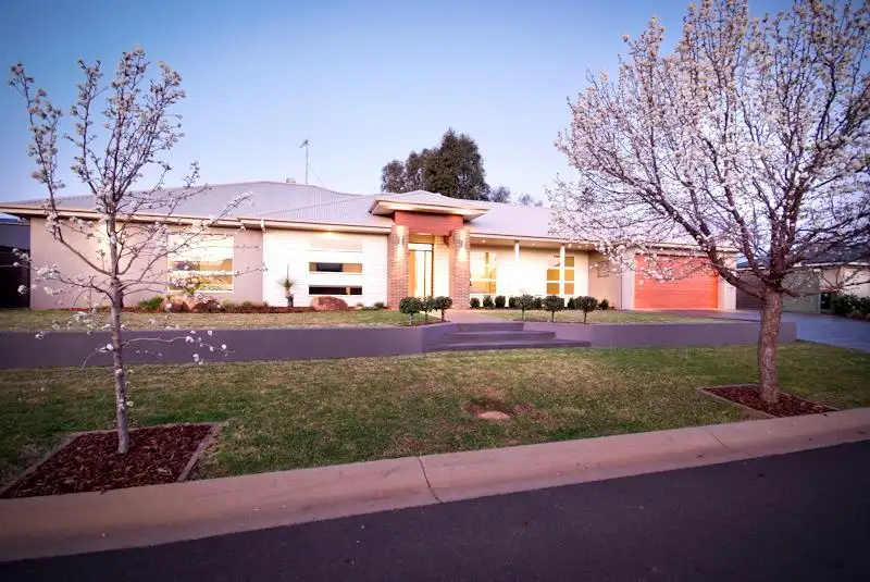 Main view of Homely house listing, 25 Regand Park Bvd, Dubbo NSW 2830