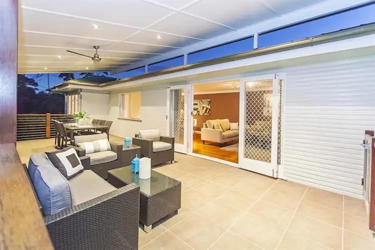 25 Cranham St, Tarragindi QLD 4121