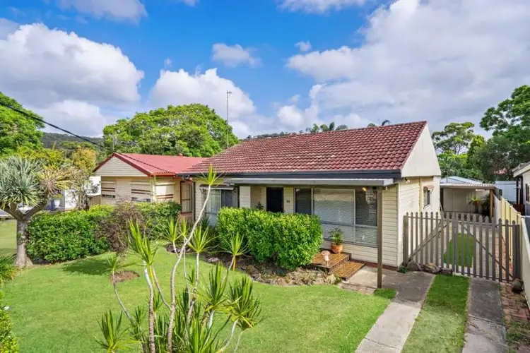 89 McEvoy Ave, Umina Beach NSW 2257