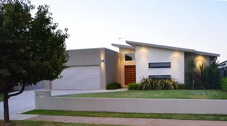 9 Regand Park Bvd, Dubbo NSW 2830