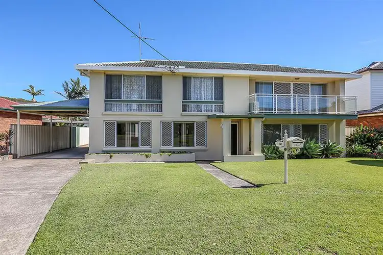 Sixth view of Homely house listing, 12 Macquarie  Gr, Caves Beach NSW 2281