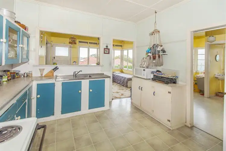 Fourth view of Homely house listing, 8 Arkwright St, Tarragindi QLD 4121