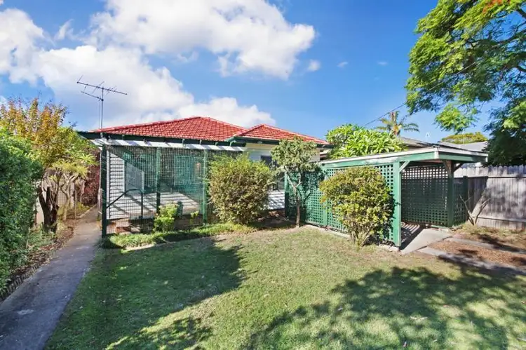 34 Moana St, Woy Woy NSW 2256