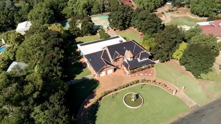Fourth view of Homely house listing, 8 Charmere Pl, Dubbo NSW 2830