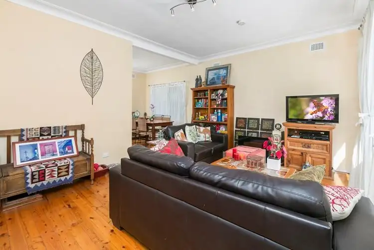 Third view of Homely house listing, 5 Greenfield Pl, Forestville NSW 2087