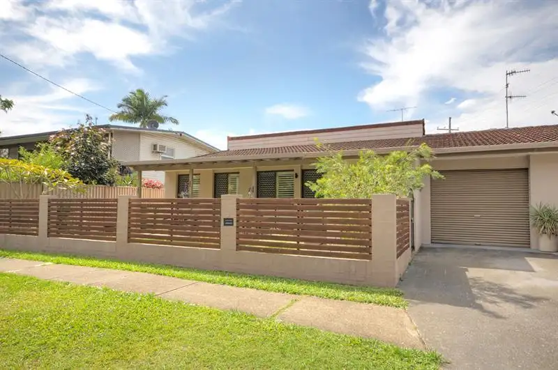 Main view of Homely semi-detached listing, 2/1 Laguna Ave, Palm Beach QLD 4221