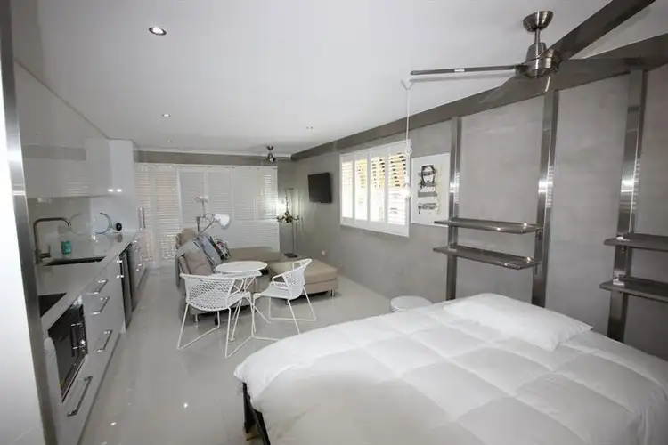 12/4 Brighton St, Biggera Waters QLD 4216