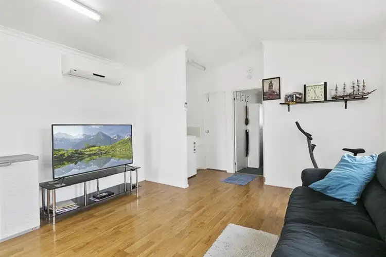 Fourth view of Homely house listing, 4/31 Kalaroo Rd, Redhead NSW 2290