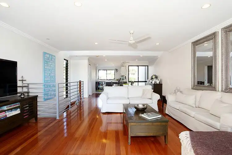 Main view of Homely townhouse listing, 3/25 Waverley St, Annerley QLD 4103