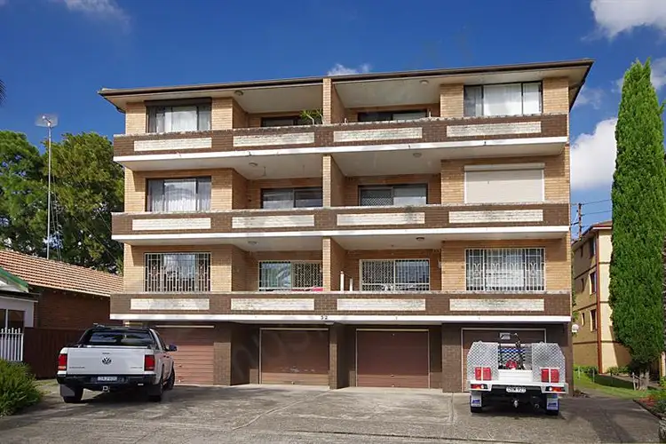 9/32-34 Fifth Ave, Campsie NSW 2194