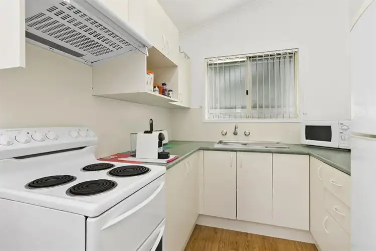 Sixth view of Homely house listing, 4/31 Kalaroo Rd, Redhead NSW 2290