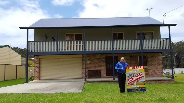14 Coonabarabran Rd, Coomba Park NSW 2428