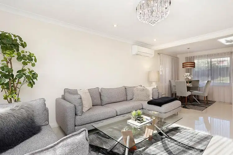 12 Parsons St, Ashcroft NSW 2168