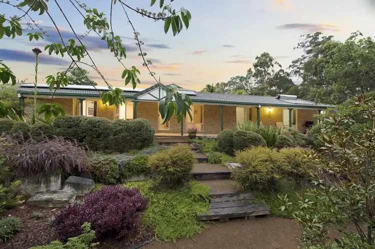 21 Pardalote Pl, Cashmere QLD 4500